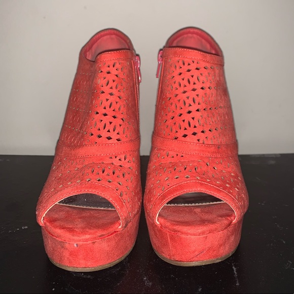 Beautiful coral wedges!! - Picture 4 of 4